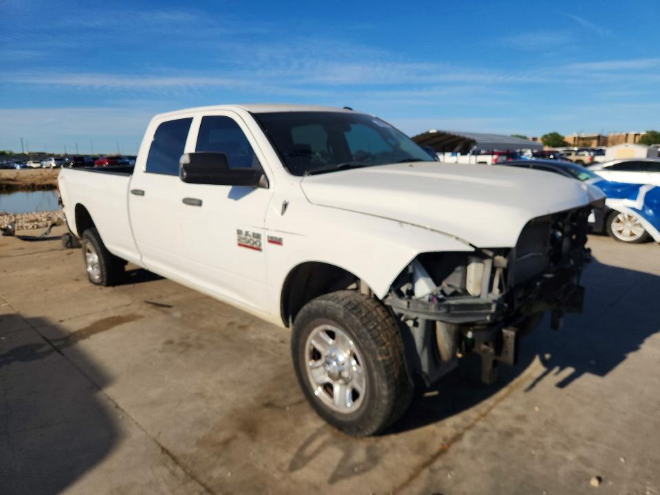 Продажа на аукционе авто 2018 Ram 2500, vin: 3C6UR5HJ4JG327510, номер лота: 48570186