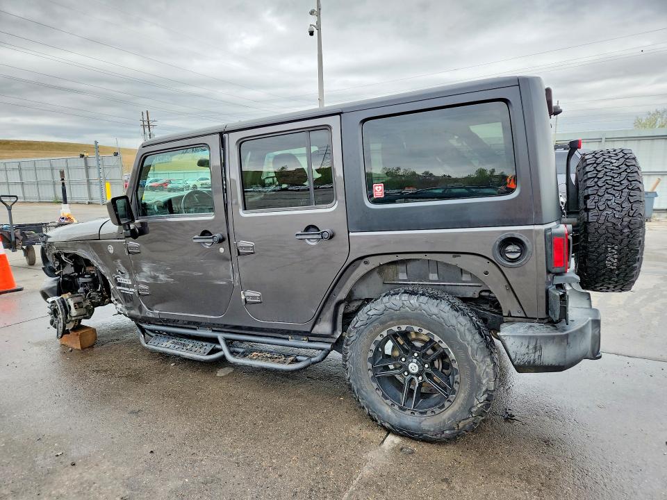 2016 Jeep Wrangler Unlimited მანქანა იყიდება აუქციონზე, vin: 1C4BJWDGXGL335615, აუქციონის ნომერი: 51831476