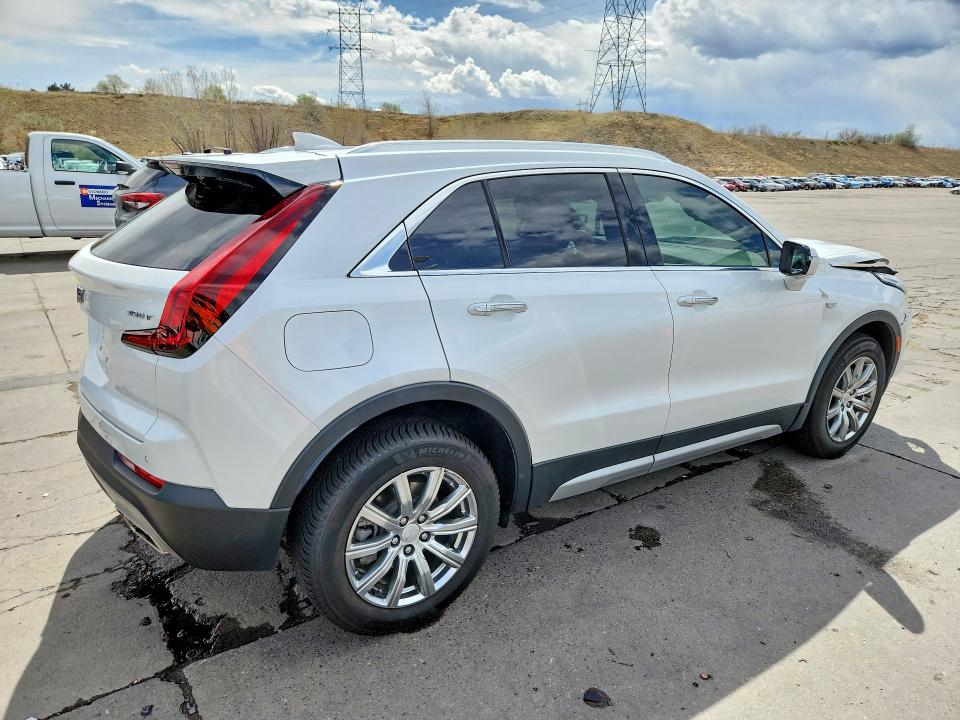 Продаж на аукціоні авто 2022 Cadillac Xt4, vin: 1GYFZDR49NF100593, номер лоту: 49137396