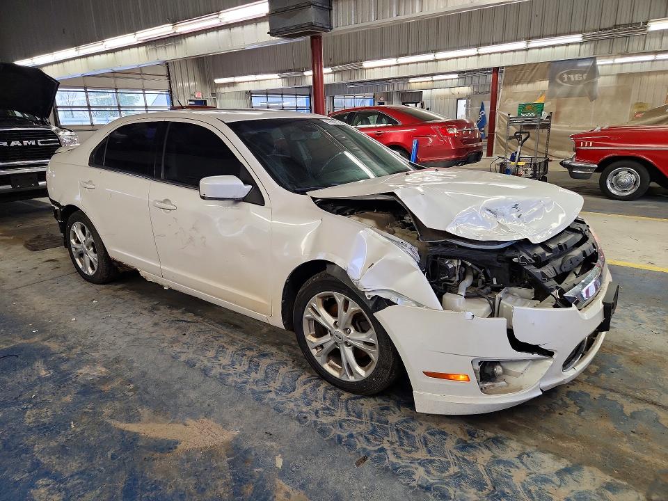 48896666 :رقم المزاد ، 3FAHP0JG3CR129824 vin ، 2012 Ford Fusion مزاد بيع