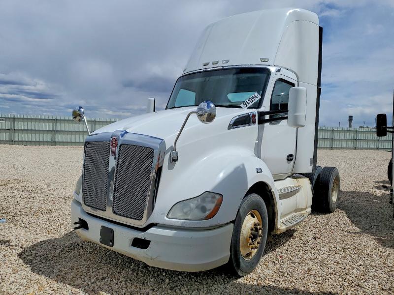 50610396 :رقم المزاد ، 1XKYA48X1EJ402320 vin ، 2014 Kenworth T680 مزاد بيع