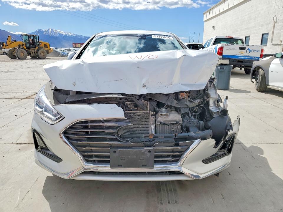 Продаж на аукціоні авто 2018 Hyundai Sonata, vin: 5NPE24AA7JH700584, номер лоту: 51211626