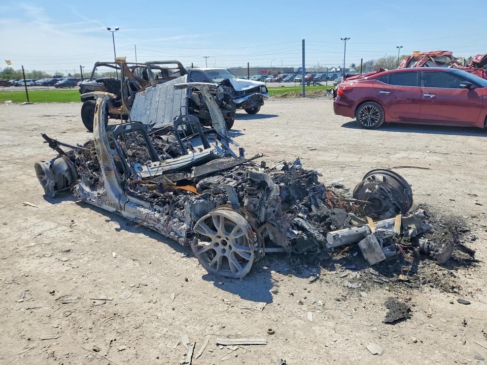 Продажа на аукционе авто 2023 Tesla Model S, vin: 5YJSA1E69PF525045, номер лота: 49135356