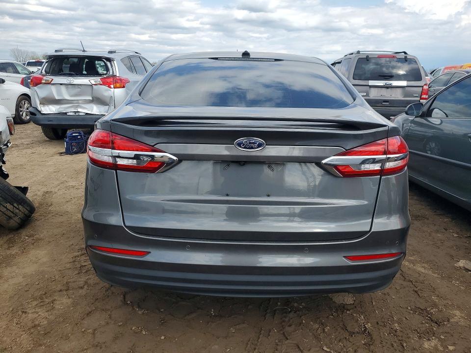 2019 Ford Fusion მანქანა იყიდება აუქციონზე, vin: 3FA6P0SU4KR279371, აუქციონის ნომერი: 50054426