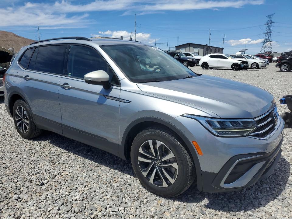 2023 Volkswagen Tiguan მანქანა იყიდება აუქციონზე, vin: 3VVRB7AX0PM013636, აუქციონის ნომერი: 50661536