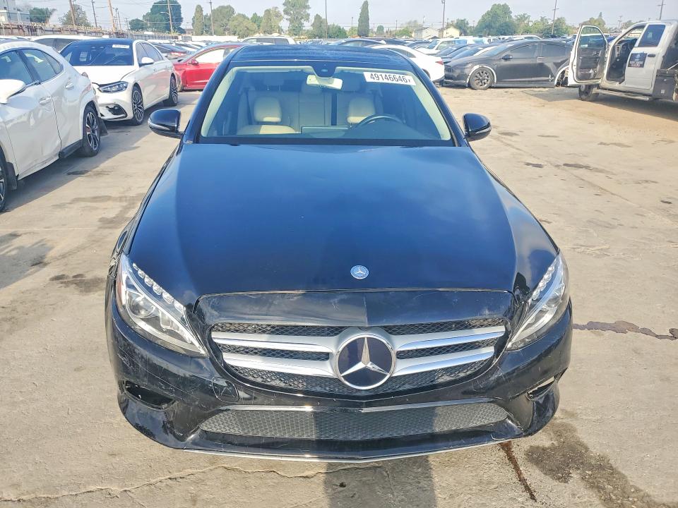 49146646 :رقم المزاد ، 55SWF8EB0KU316423 vin ، 2019 Mercedes-benz C مزاد بيع