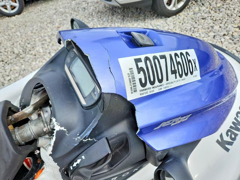 2006 Kawa Jet Ski მანქანა იყიდება აუქციონზე, vin: KAW33704E606, აუქციონის ნომერი: 50074606