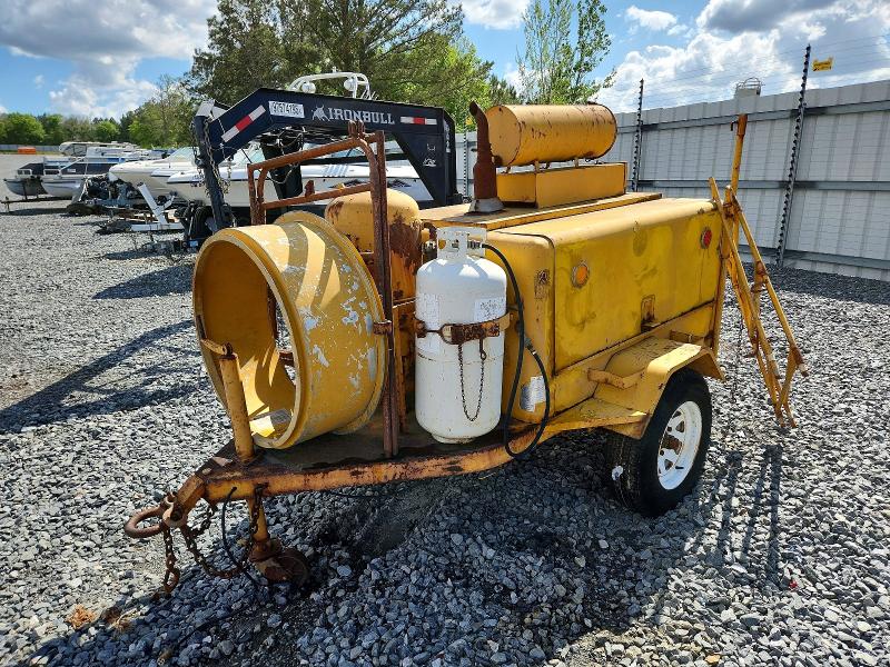1984 Utility Trailer Trailer მანქანა იყიდება აუქციონზე, vin: 10254989, აუქციონის ნომერი: 92469045