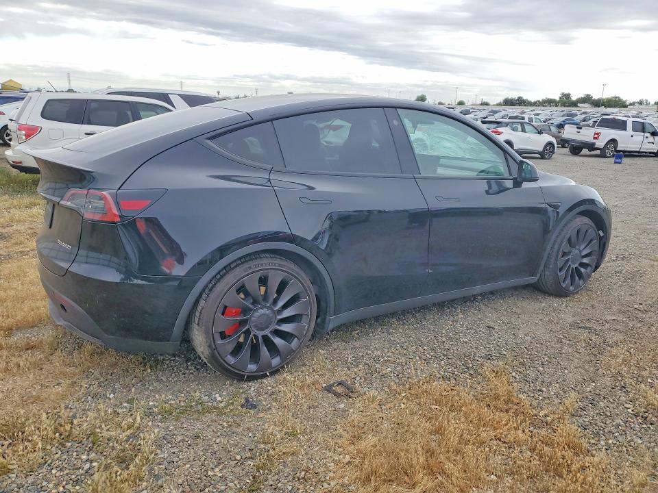 50679506 :رقم المزاد ، 7SAYGDEF7PF712412 vin ، 2023 Tesla Model Y مزاد بيع