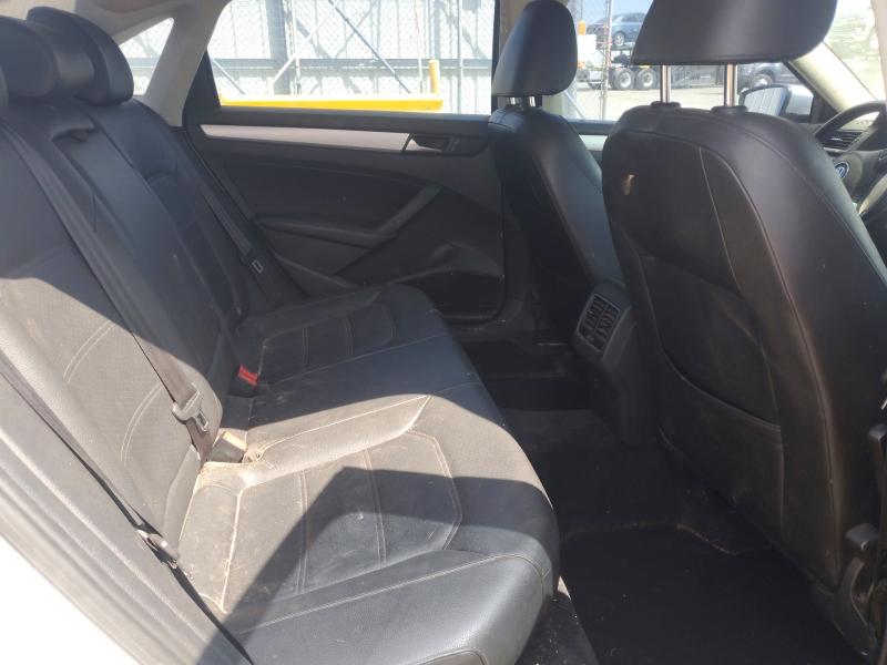 50415526 :رقم المزاد ، 1VWBP7A30DC015931 vin ، 2013 Volkswagen Passat مزاد بيع