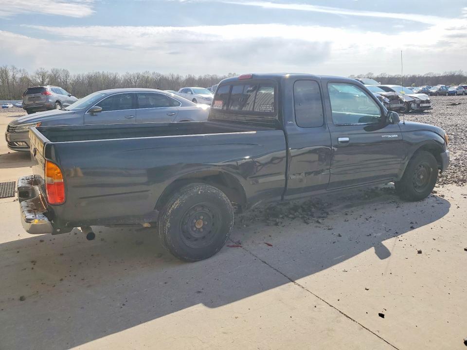 2000 Toyota Tacoma მანქანა იყიდება აუქციონზე, vin: 4TAVL52N1YZ652387, აუქციონის ნომერი: 48459756
