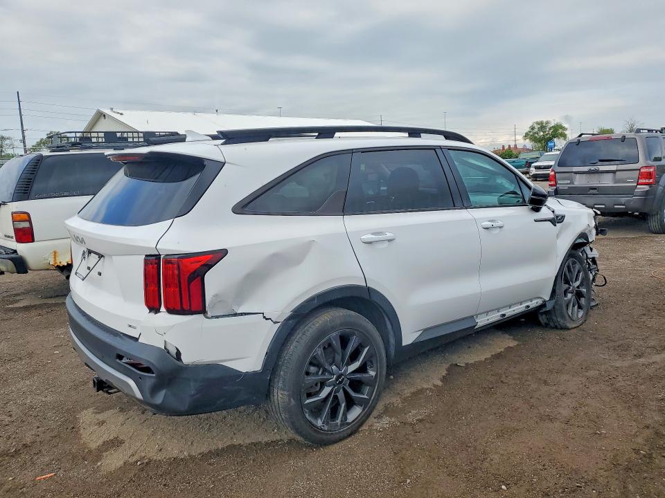 Продажа на аукционе авто 2023 Kia Sorento, vin: 5XYRKDLF1PG178979, номер лота: 51807976