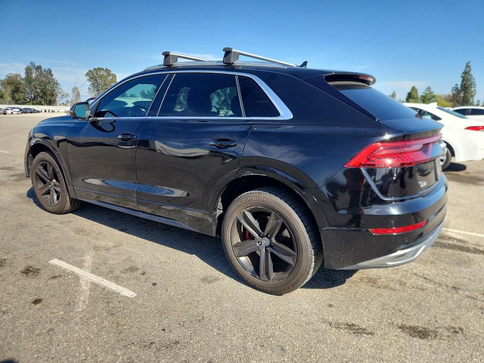 50180706 :رقم المزاد ، WA1AVAF12KD011583 vin ، 2019 Audi Q8 مزاد بيع
