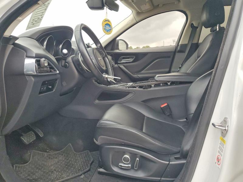 49511776 :رقم المزاد ، SADCJ2FXXLA630766 vin ، 2020 Jaguar F-pace مزاد بيع