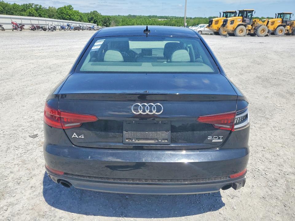 51013576 :رقم المزاد ، WAUKMAF4XJA076640 vin ، 2018 Audi A4 مزاد بيع