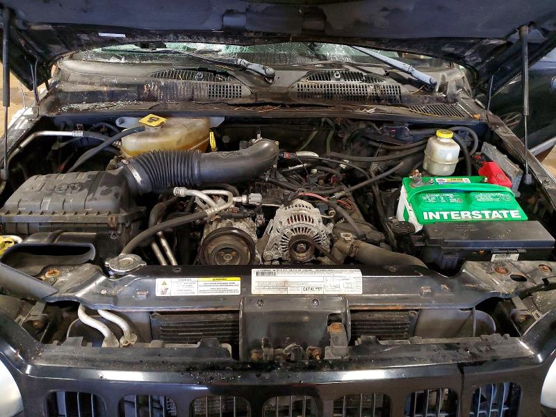 2007 Jeep Liberty მანქანა იყიდება აუქციონზე, vin: 1J4GL48K47W716226, აუქციონის ნომერი: 49326856