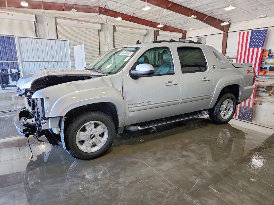 2013 Chevrolet Avalanche მანქანა იყიდება აუქციონზე, vin: 3GNMCFE01DG215402, აუქციონის ნომერი: 50750966