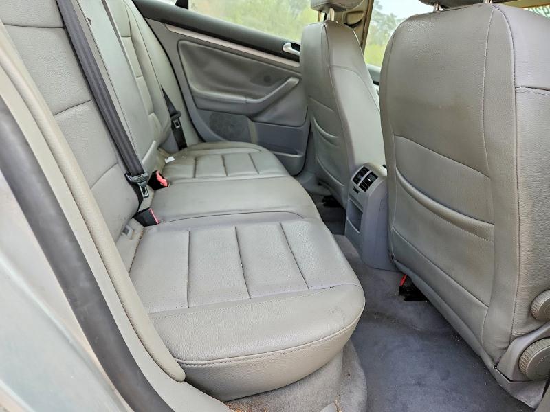 2006 Volkswagen Jetta მანქანა იყიდება აუქციონზე, vin: 3VWRG71K96M837828, აუქციონის ნომერი: 49108926