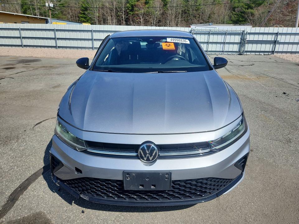 2025 Volkswagen Jetta მანქანა იყიდება აუქციონზე, vin: 3VWBX7BU7SM043017, აუქციონის ნომერი: 49998836