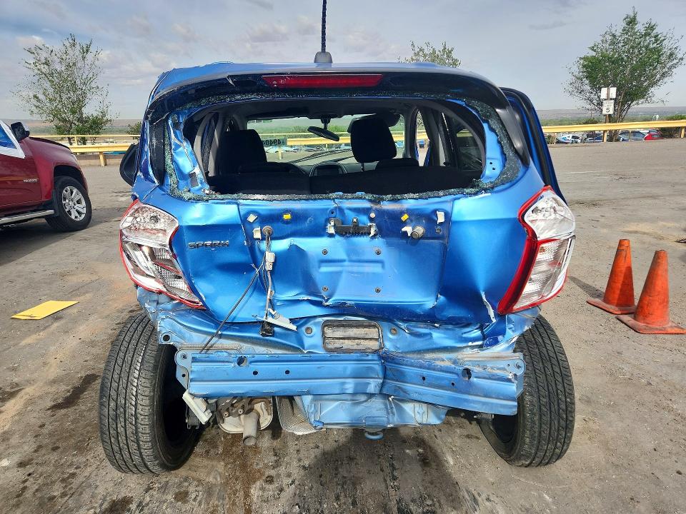 49404166 :رقم المزاد ، KL8CB6SA3HC734439 vin ، 2017 Chevrolet Spark مزاد بيع