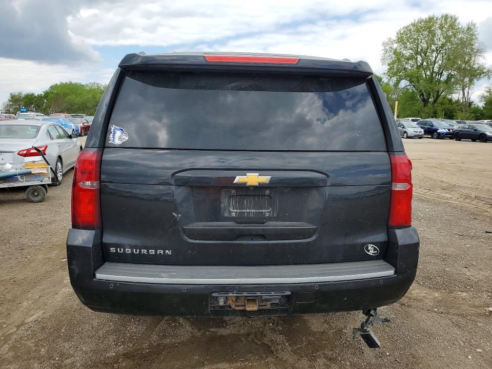Продажа на аукционе авто 2015 Chevrolet Suburban, vin: 1GNSKJKC7FR141708, номер лота: 51786026