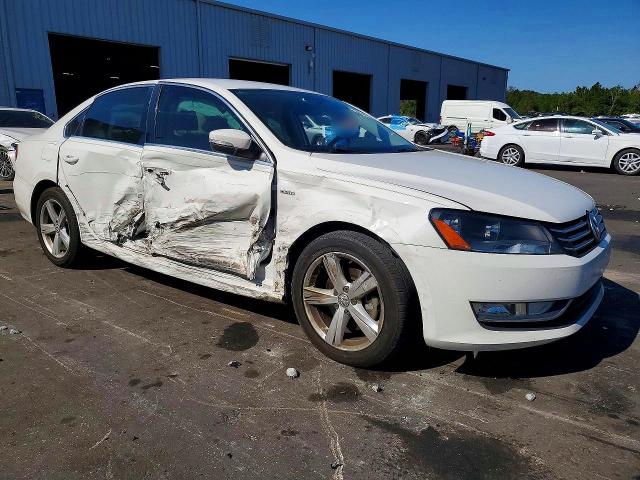 50398286 :رقم المزاد ، 1VWAS7A36FC109261 vin ، 2015 Volkswagen Passat مزاد بيع