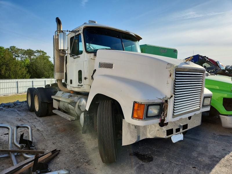 Продаж на аукціоні авто 1999 Mack 600, vin: 1M1AA18Y6XW113105, номер лоту: 49964976