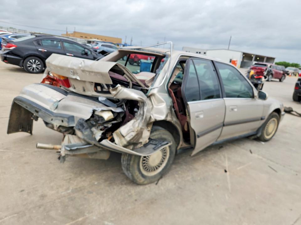 1991 Honda Accord მანქანა იყიდება აუქციონზე, vin: JHMCB7553MC033369, აუქციონის ნომერი: 49841366