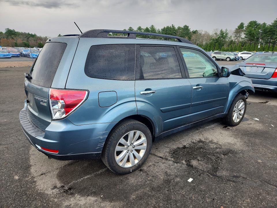 50216916 :رقم المزاد ، JF2SHAEC7CH469250 vin ، 2012 Subaru Forester مزاد بيع