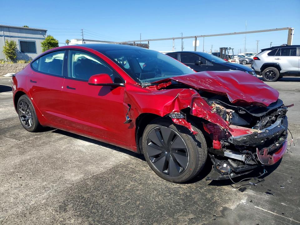 49971126 :رقم المزاد ، 5YJ3E1EAXTF156008 vin ، 2026 Tesla Model 3 مزاد بيع