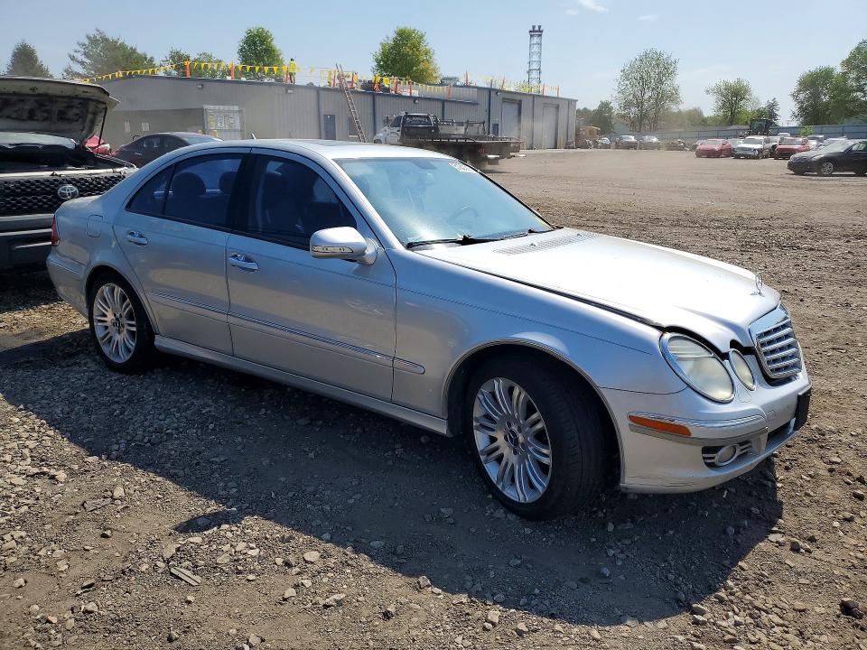 51247216 :رقم المزاد ، WDBUF87X67X218929 vin ، 2007 Mercedes-benz E مزاد بيع