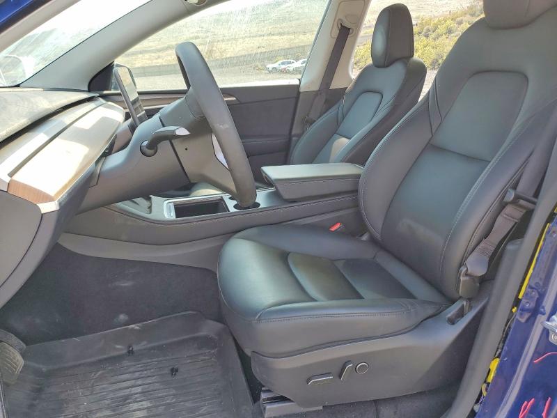 2025 Tesla Model Y მანქანა იყიდება აუქციონზე, vin: 7SAYGDEEXSF243171, აუქციონის ნომერი: 48809556