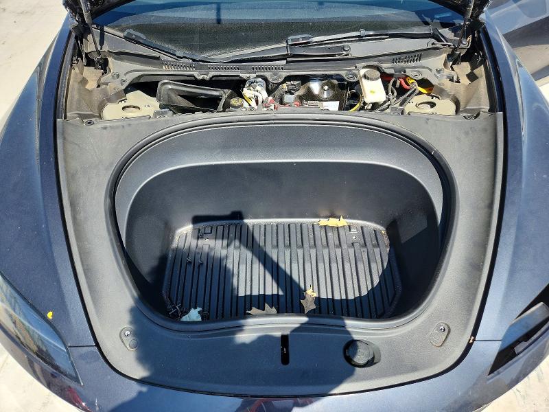 Продаж на аукціоні авто 2025 Tesla Model 3, vin: 5YJ3E1EA2SF971186, номер лоту: 51114296