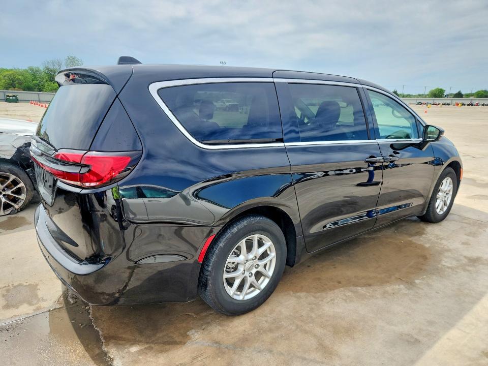 48449226 :رقم المزاد ، 2C4RC1BG8RR144252 vin ، 2024 Chrysler Pacifica مزاد بيع
