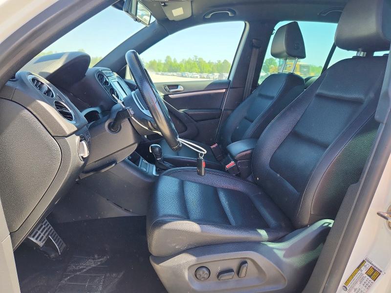 2016 Volkswagen Tiguan მანქანა იყიდება აუქციონზე, vin: WVGAV7AX3GW024712, აუქციონის ნომერი: 49825926
