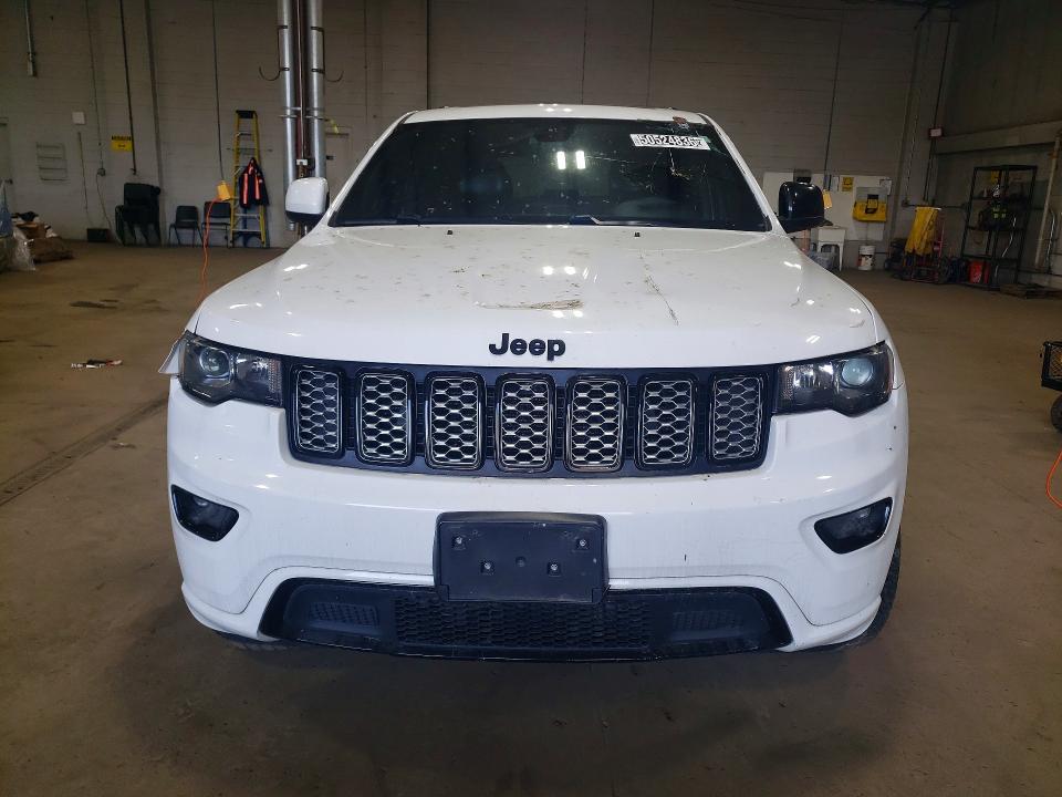 2018 Jeep Grand Cherokee მანქანა იყიდება აუქციონზე, vin: 1C4RJFAG7JC204135, აუქციონის ნომერი: 50524836