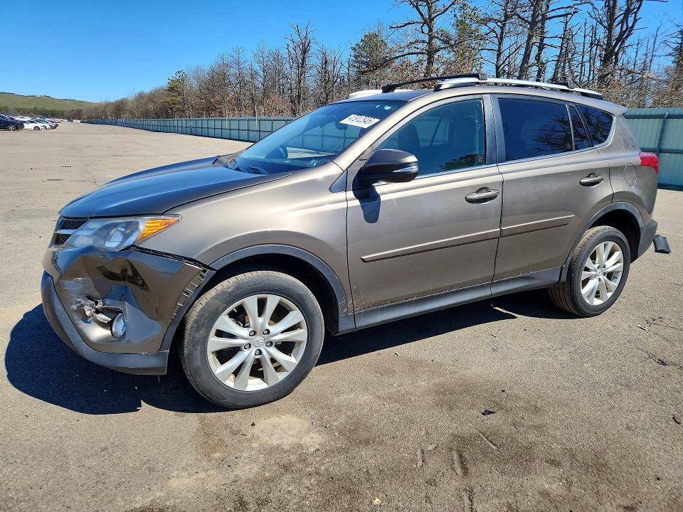 2015 Toyota Rav4 მანქანა იყიდება აუქციონზე, vin: JTMDFREV9FD151686, აუქციონის ნომერი: 47912846