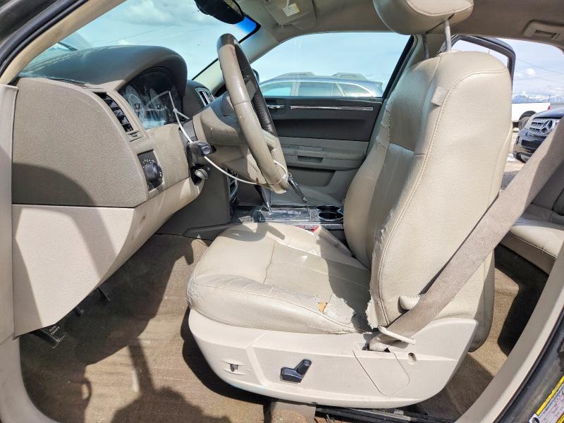 Продажа на аукционе авто 2009 Chrysler 300, vin: 2C3LK53VX9H555448, номер лота: 51517376