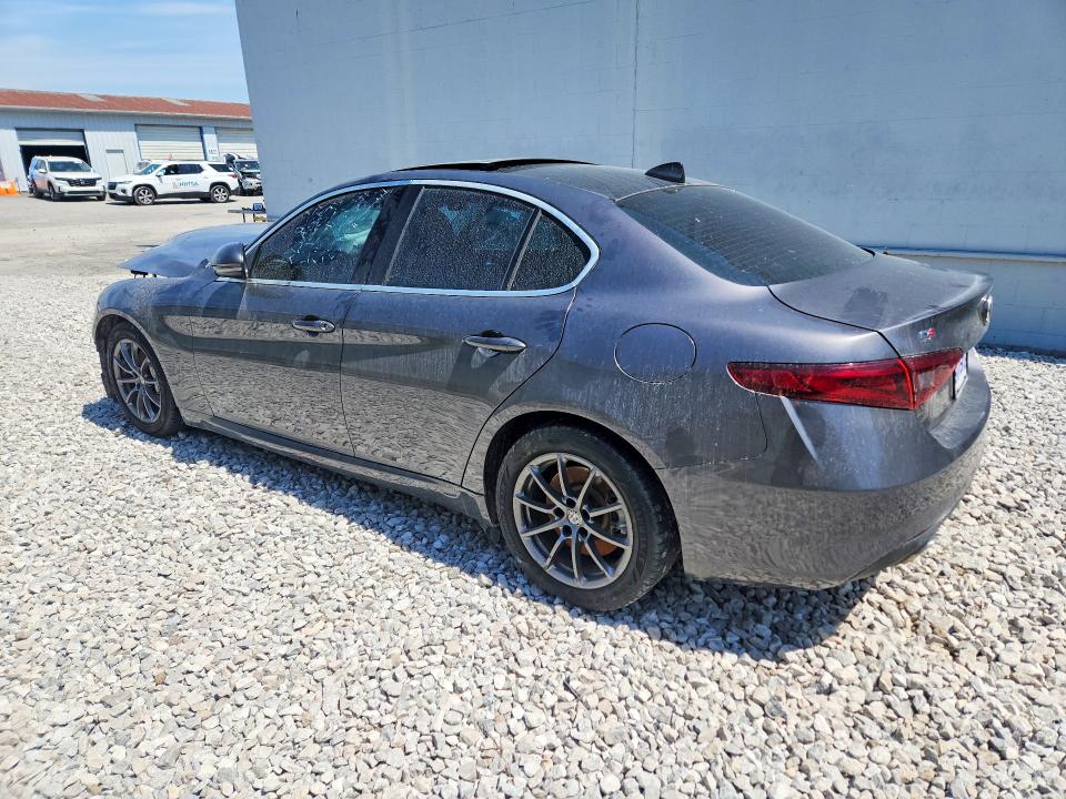 2018 Alfa Romeo Giulia მანქანა იყიდება აუქციონზე, vin: ZARFAEDNXJ7563985, აუქციონის ნომერი: 50492996