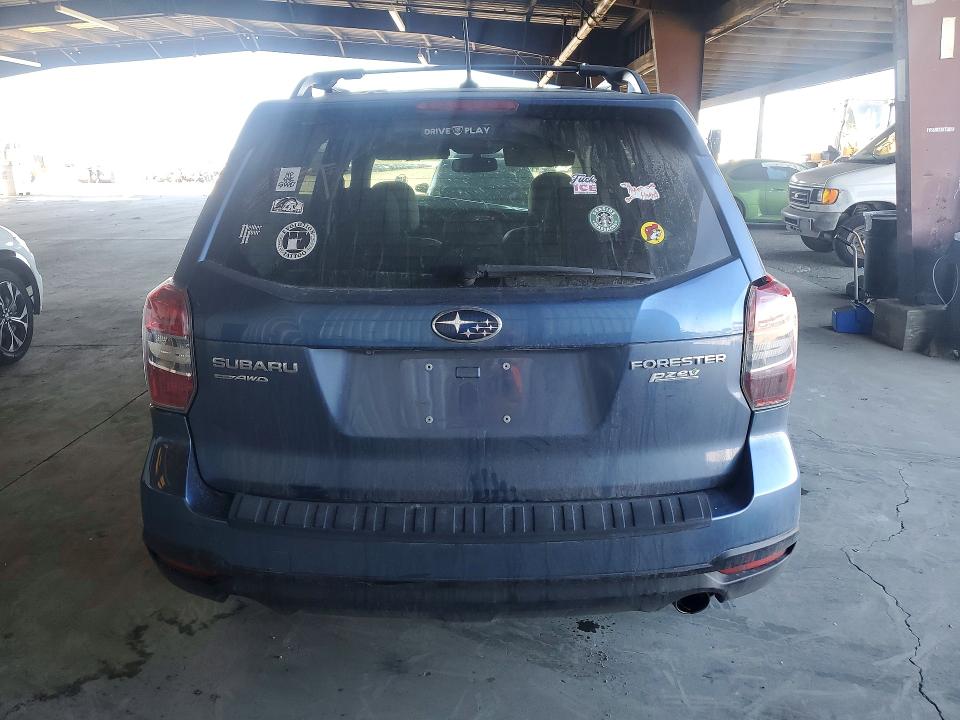 48122176 :رقم المزاد ، JF2SJAKC0FH556016 vin ، 2015 Subaru Forester مزاد بيع