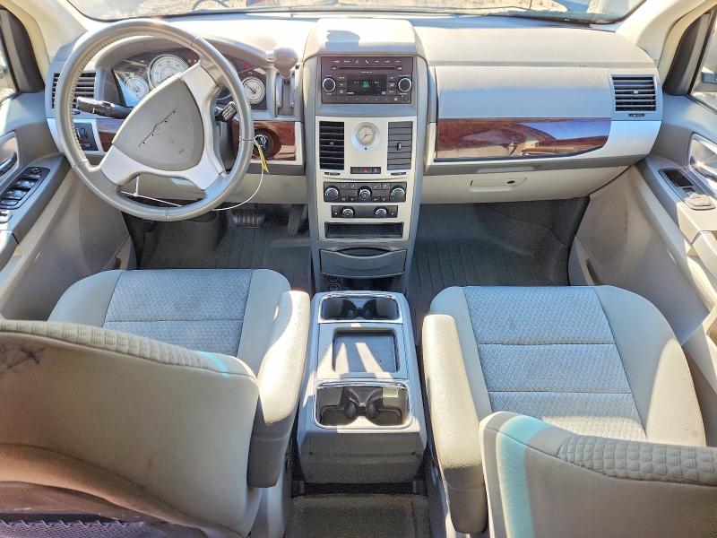 49110866 :رقم المزاد ، 2A4RR5D17AR344911 vin ، 2010 Chrysler Town And Country مزاد بيع
