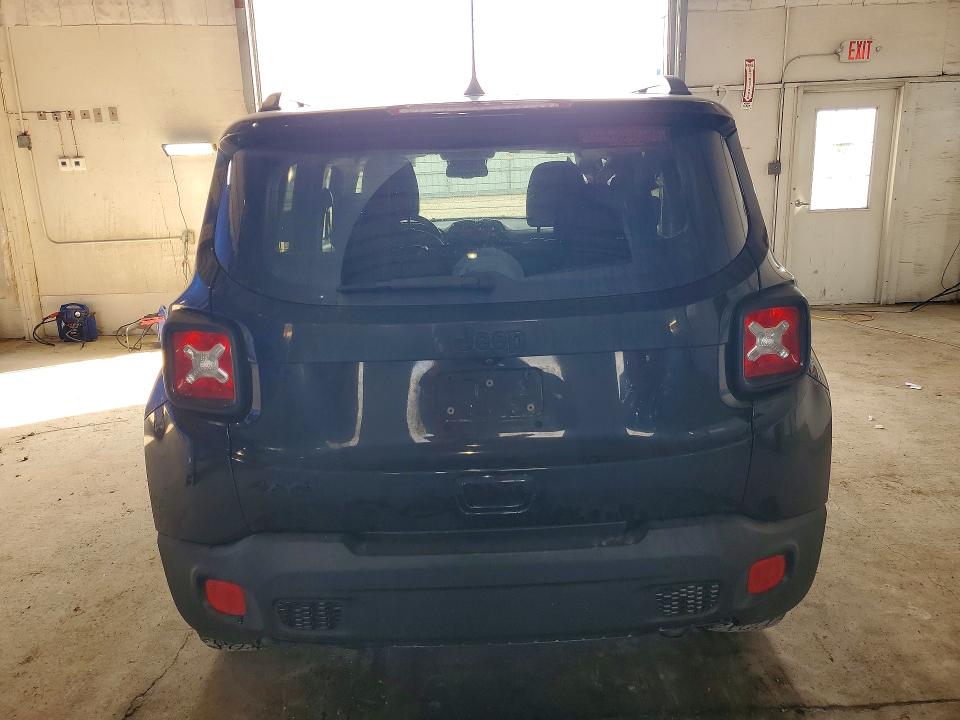 Продажа на аукционе авто 2018 Jeep Renegade, vin: ZACCJBBB1JPH50328, номер лота: 47843946