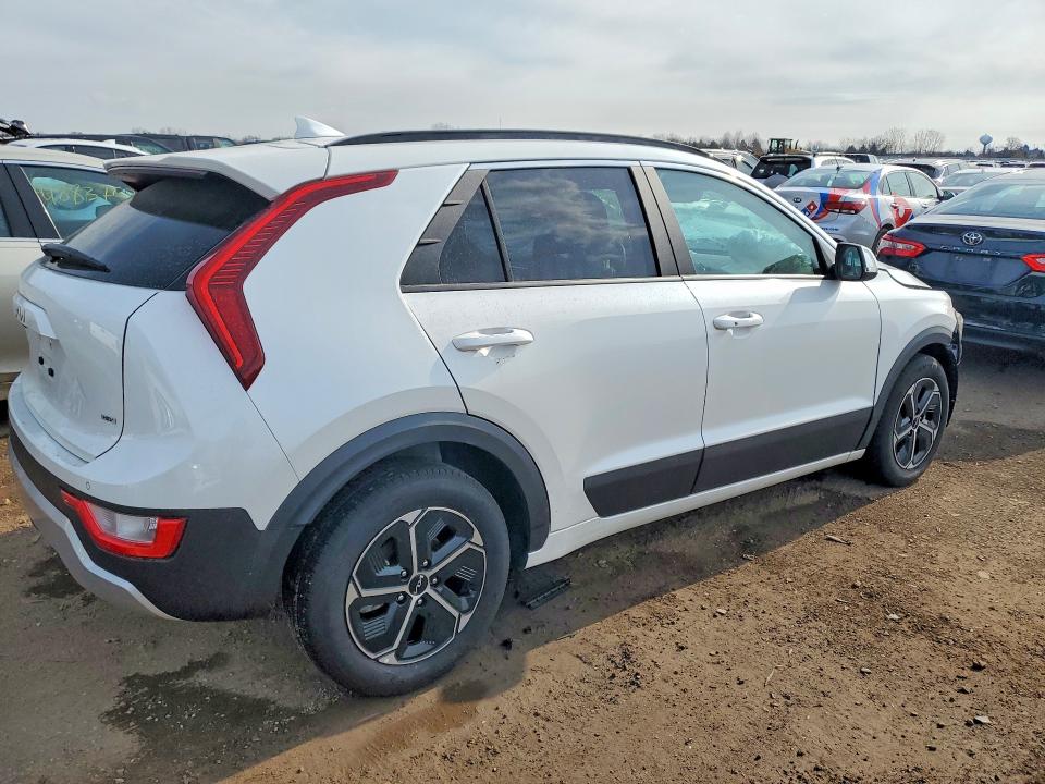 Продаж на аукціоні авто 2025 Kia Niro, vin: KNDCR3LE4S5262833, номер лоту: 49044426