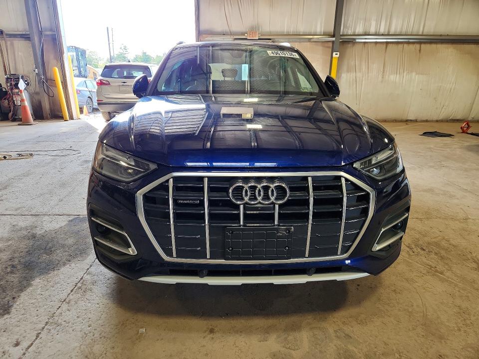 Продаж на аукціоні авто 2021 Audi Q5, vin: WA1BAAFY0M2083930, номер лоту: 49610136