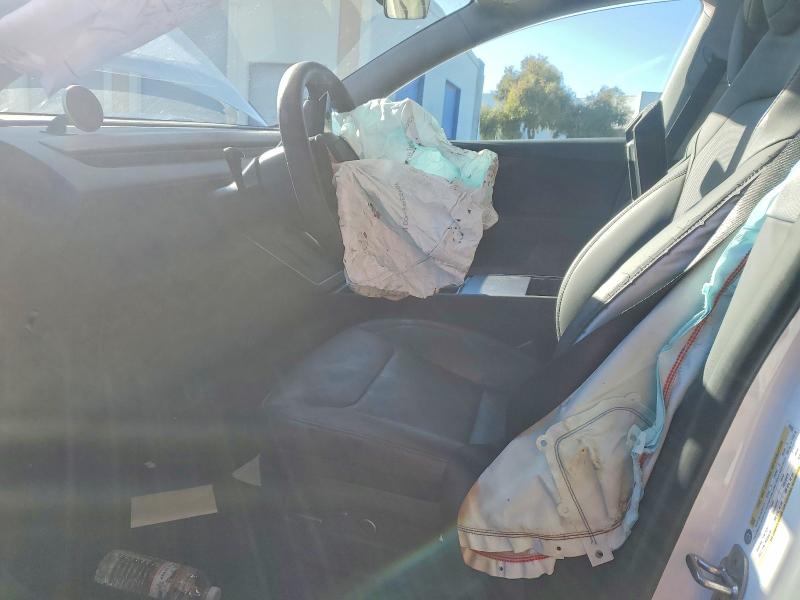 50893216 :رقم المزاد ، 7SAYGDED9TF451020 vin ، 2026 Tesla Model Y مزاد بيع