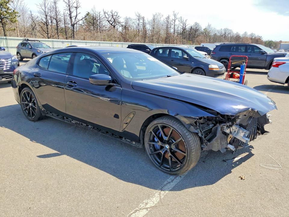 49974606 :رقم المزاد ، WBAGV8C06NCH89562 vin ، 2022 Bmw M850xi مزاد بيع
