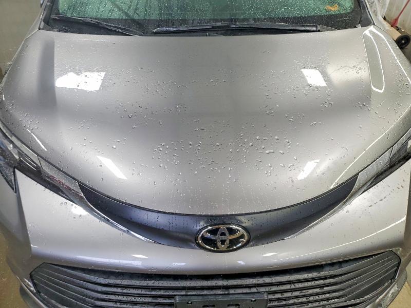 49610296 :رقم المزاد ، 5TDYSKFC1TS248432 vin ، 2026 Toyota Sienna مزاد بيع