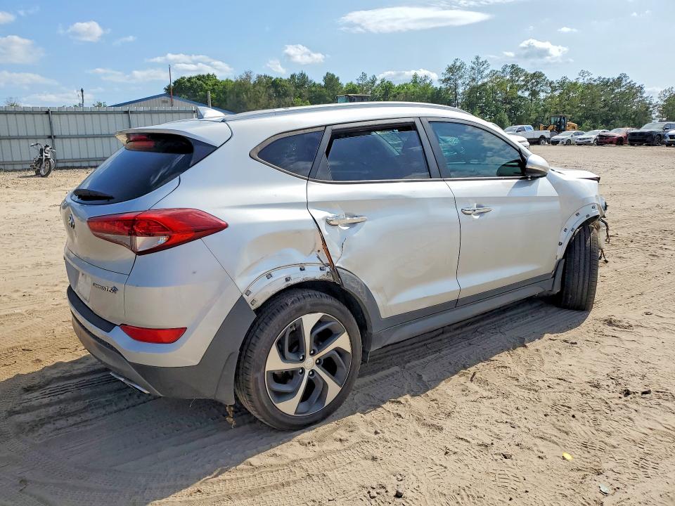 Продажа на аукционе авто 2016 Hyundai Tucson, vin: KM8J33A2XG0192409, номер лота: 51271386