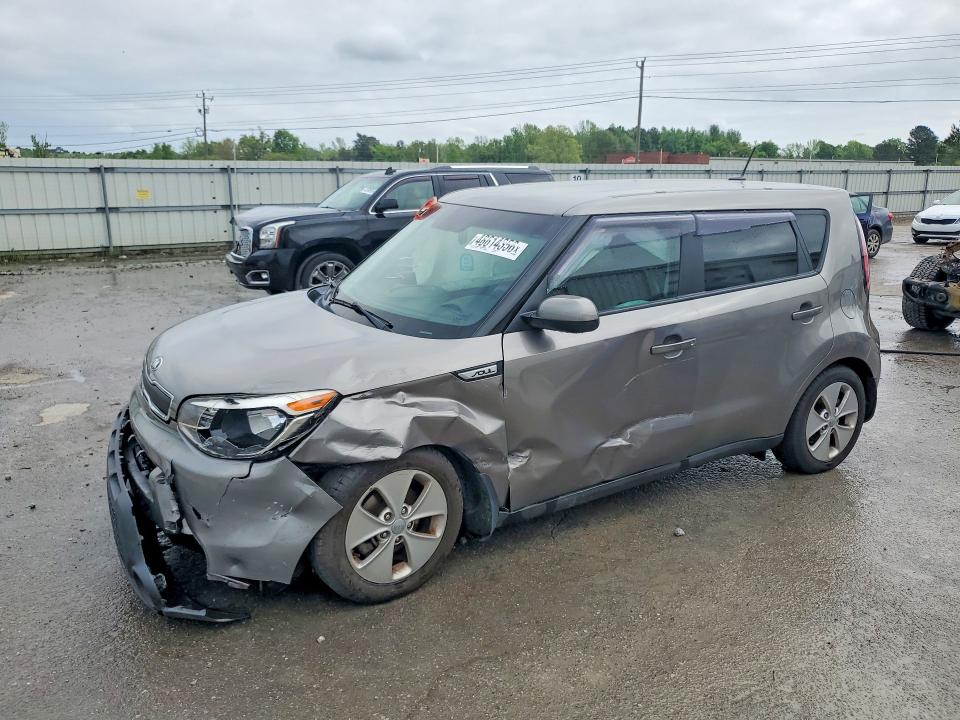Auction sale of the 2016 Kia Soul, vin: KNDJN2A25G7369083, lot number: 48614356