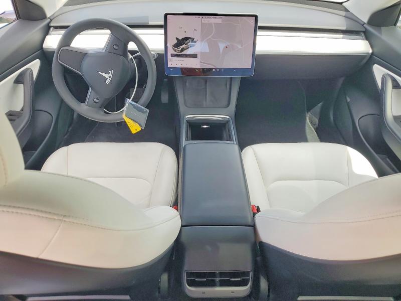 48801906 :رقم المزاد ، 5YJ3E1EB2MF855157 vin ، 2021 Tesla Model 3 مزاد بيع